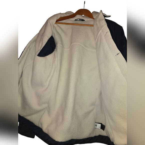 BNWT The North Face Men's Thermoball Quilted Sherpa Lined Button Up Jacket Sz XL - Picture 3 of 10